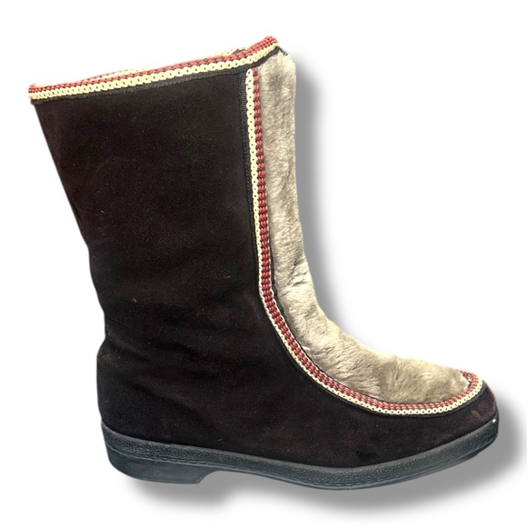 Yodelers Shearling Lined Suede Winter Boots – Women’s 7.5 – Made in USA - Picture 3 of 8